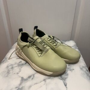 Clove Women’s  Classic Core *LIMITED EDITION COLOR*